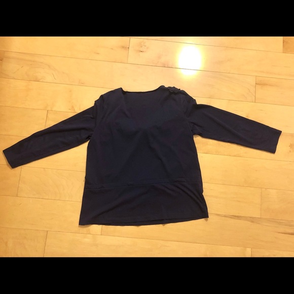 Beautiful Aeffe too with floral neckline - Picture 3 of 9